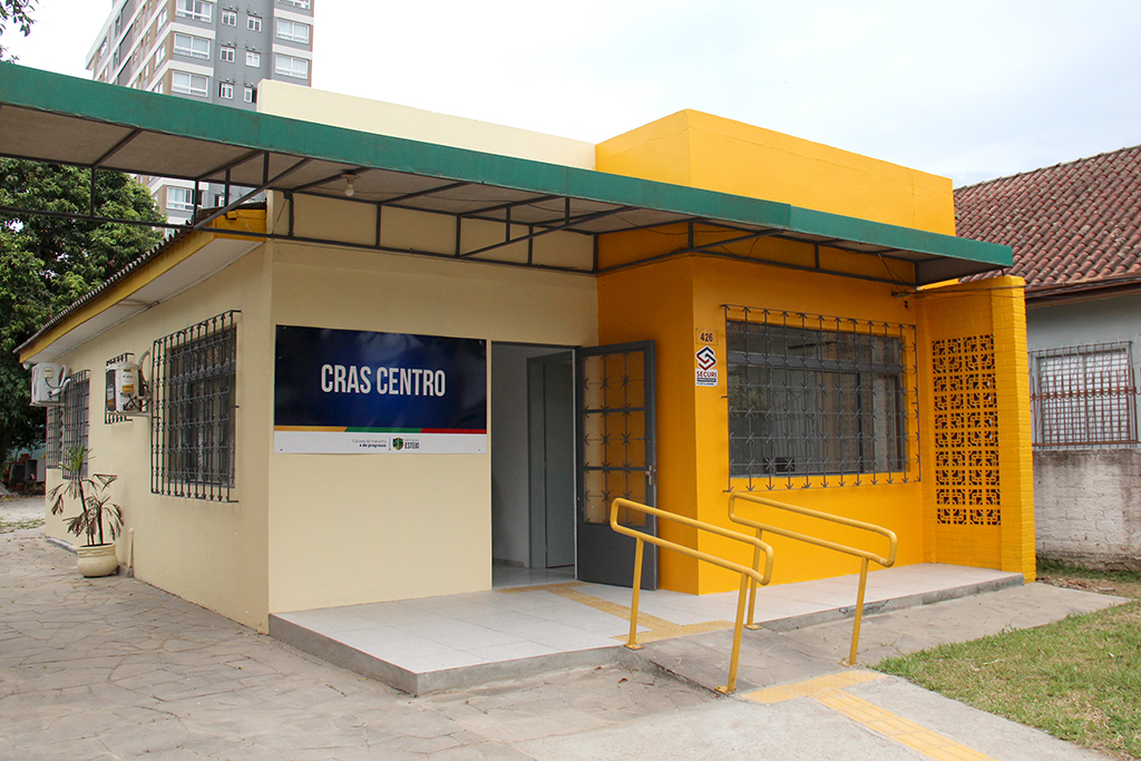 20230102 AdrianoRosadaRocha InicioAtendimentosCrasCentro abre